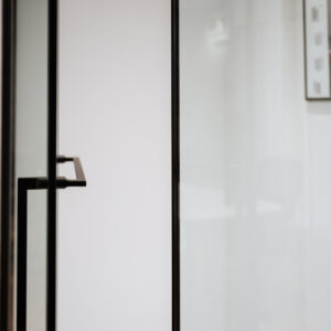 Alternative view of Cửa Mở Quay MQP - 1x3